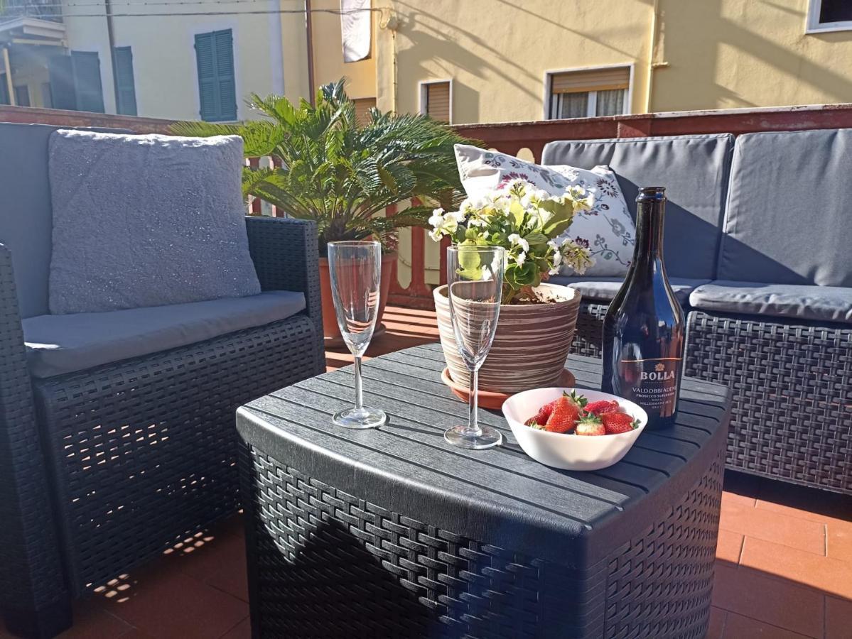 Appartement La Casa Di Ele, Parcheggio Privato Gratuito à La Spezia Extérieur photo