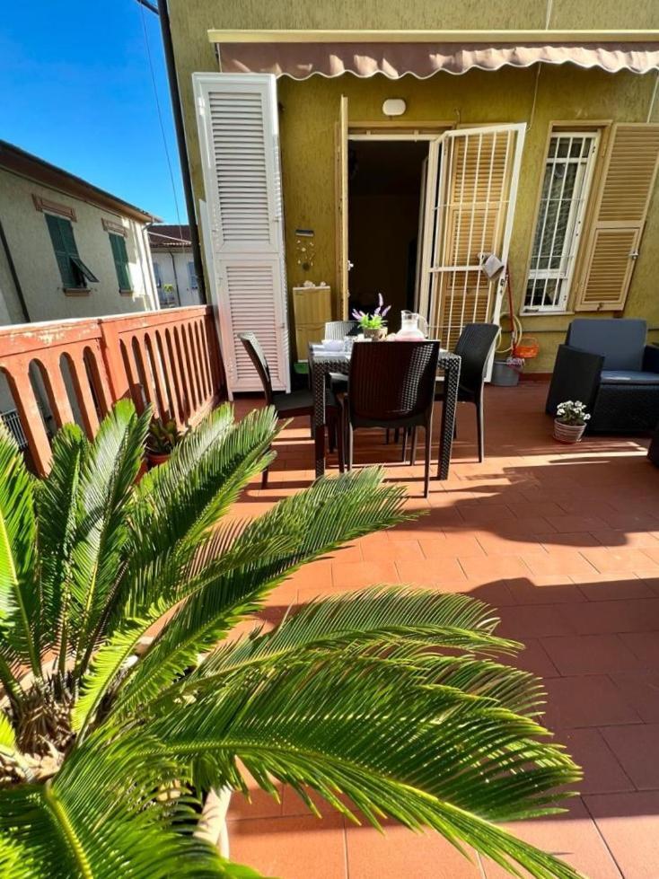 Appartement La Casa Di Ele, Parcheggio Privato Gratuito à La Spezia Extérieur photo
