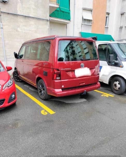 Appartement La Casa Di Ele, Parcheggio Privato Gratuito à La Spezia Extérieur photo